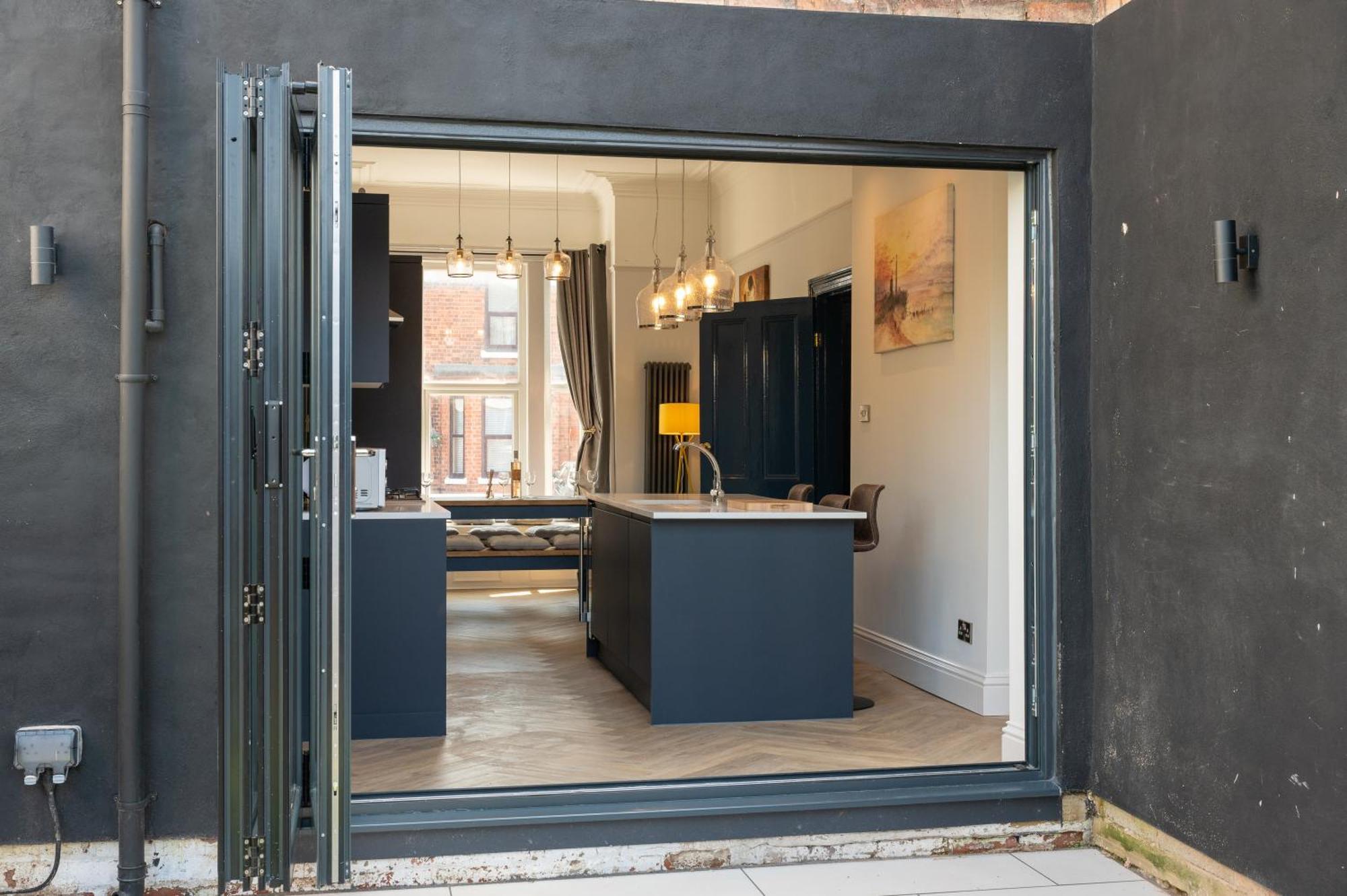 Bifolds, Enclosed Garden. Character Casa vacanze *